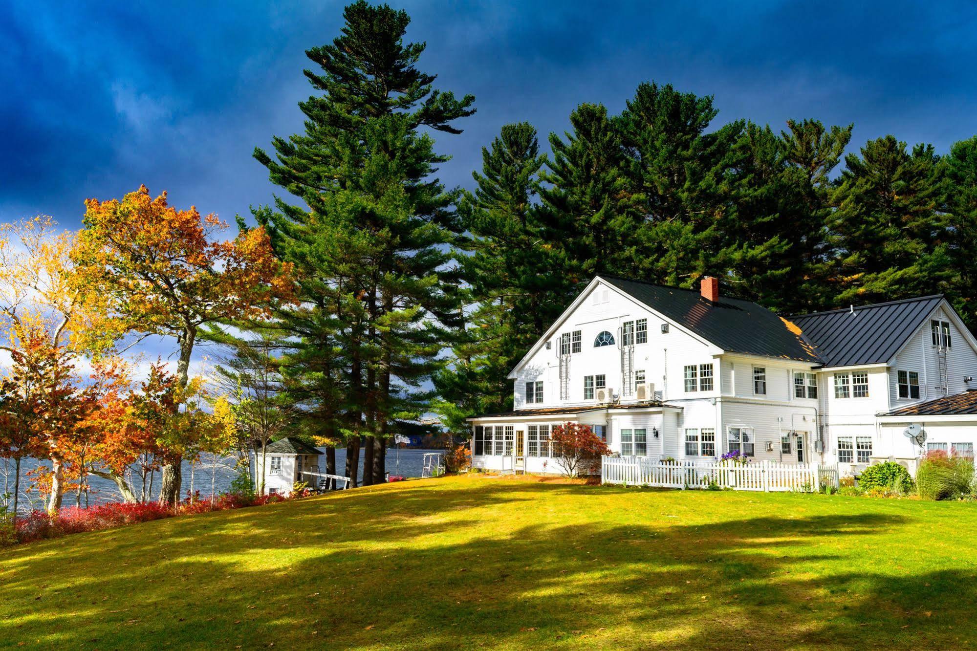 Wolf Cove Inn Poland Eksteriør billede